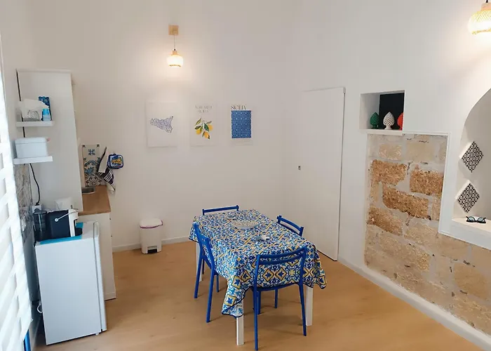 Casa vacanze Casa Sciàpó Terrasini